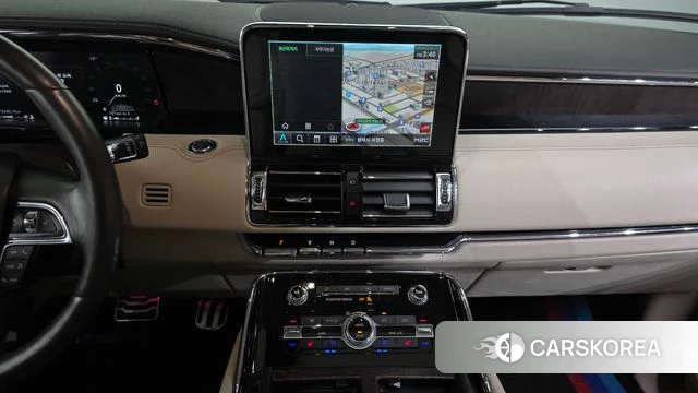 Lincoln Navigator 4th generation 2021 Черный из Кореи, фото 4