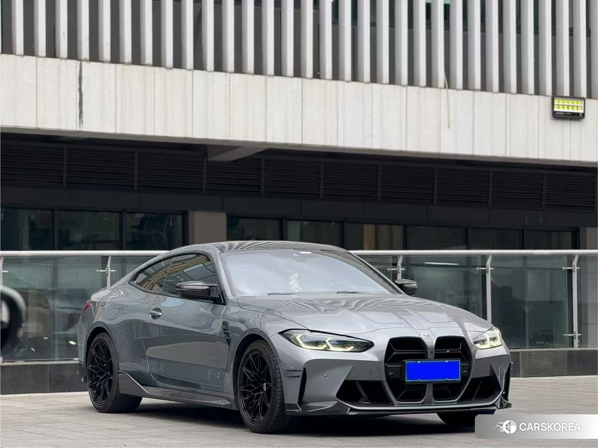 BMW M4 2022 Темно-серый из Китая, фото 4