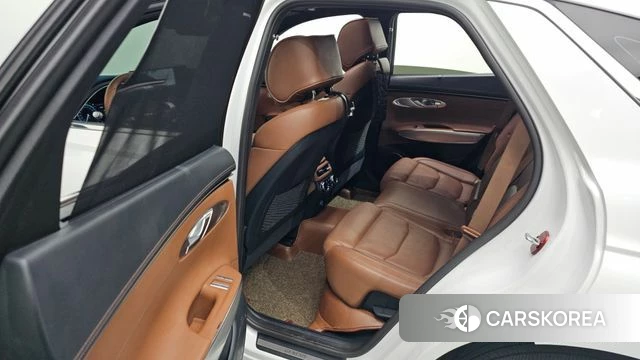 Genesis GV70 2021 Белый из Кореи, фото 4