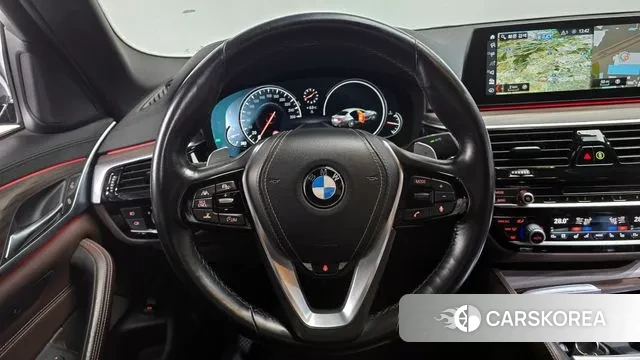 BMW 5 Series (G30) 2018 Черный из Кореи, фото 4