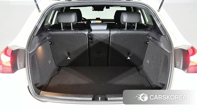 Mercedes-Benz A-Class W177 2024 Белый из Кореи, фото 4