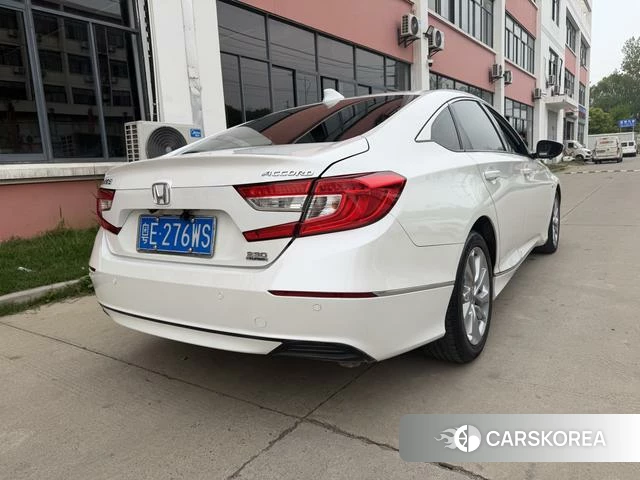 Honda Accord 2020 Белый из Китая, фото 4