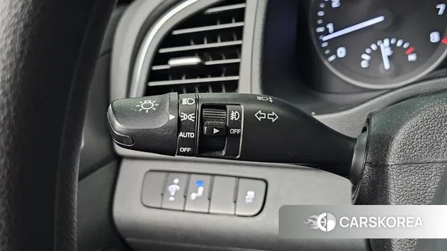 Hyundai Avante AD 2018 Серый из Кореи, фото 4