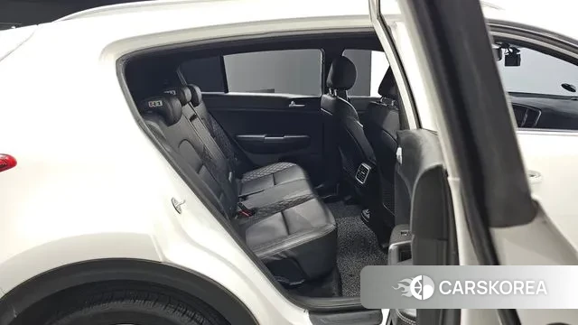 Kia Sportage 4th Generation 2018 Белый из Кореи, фото 4