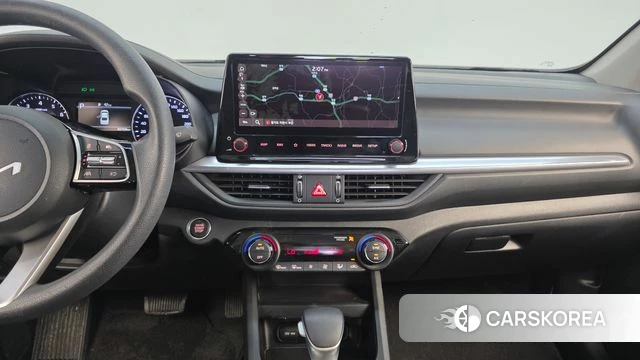 Kia The New K3 2nd generation 2022 Белый из Кореи, фото 4