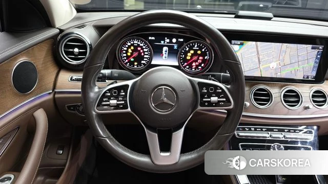 Mercedes-Benz E-Class W213 2019 Черный из Кореи, фото 4