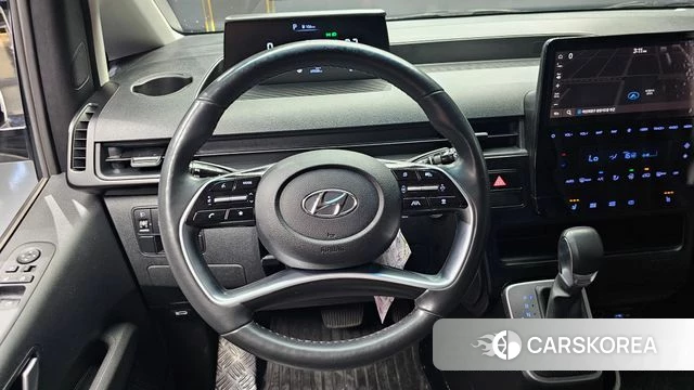 Hyundai Staria 2023 Белый из Кореи, фото 4