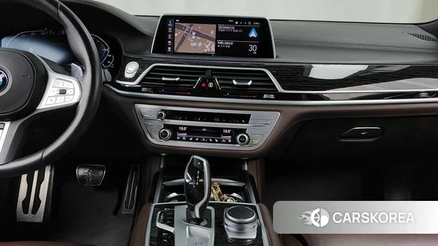 BMW 7 Series (G11) 2020 Черный из Кореи, фото 4