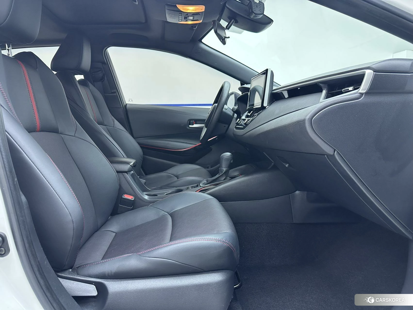Toyota Levin 2021 Белый из Китая, фото 4