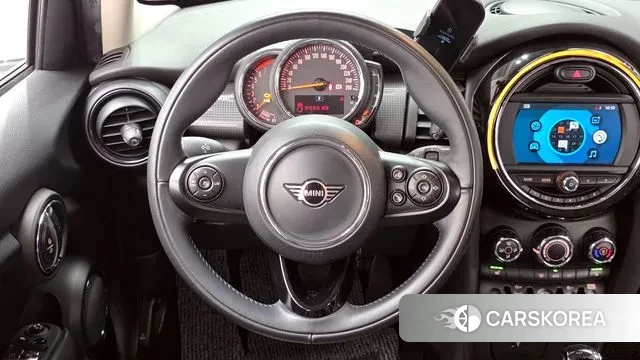 Mini Cooper 2020 Красный из Кореи, фото 4