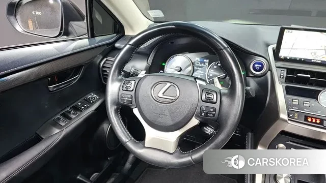 Lexus NX300h 2018 Черный из Кореи, фото 4