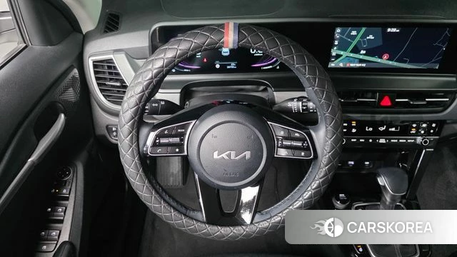 Kia The New Seltos 2023 Белый из Кореи, фото 4