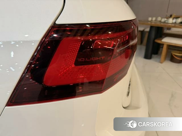 Volkswagen Golf 2023 Белый из Китая, фото 4