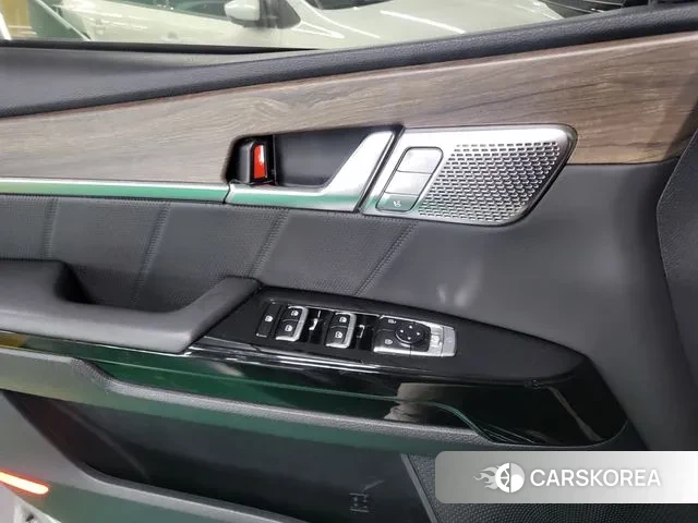 Kia Mohave Master 2022 Серебристо-серый из Кореи, фото 4