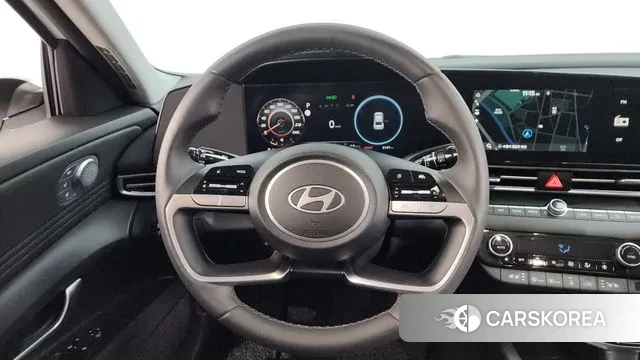 Hyundai The New Avante (CN7) 2024 Белый из Кореи, фото 4