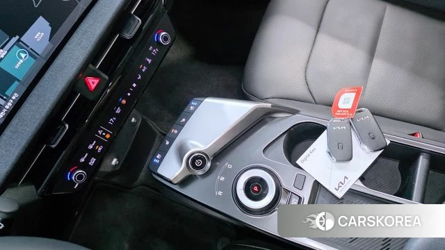 Kia EV6 2022 Черный из Кореи, фото 4