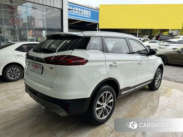 Geely Automobile Boyue 2018 Белый из Китая, фото 4
