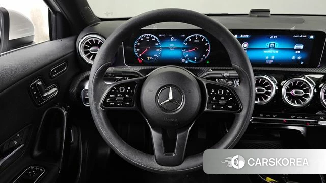 Mercedes-Benz A-Class W177 2020 Белый из Кореи, фото 4