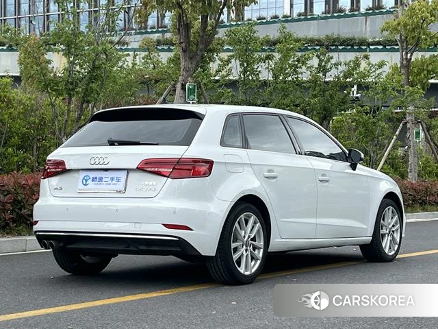 Audi A3 2020 Белый из Китая, фото 4