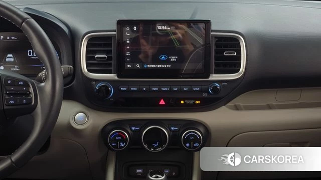 Hyundai Venue 2023 Белый из Кореи, фото 4