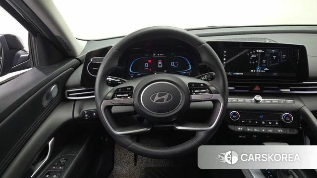 Hyundai The New Avante (CN7) 2023 Черный из Кореи, фото 4