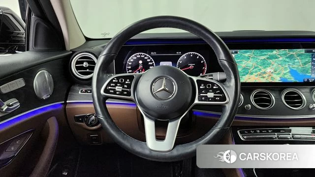 Mercedes-Benz E-Class W213 2018 Черный из Кореи, фото 4