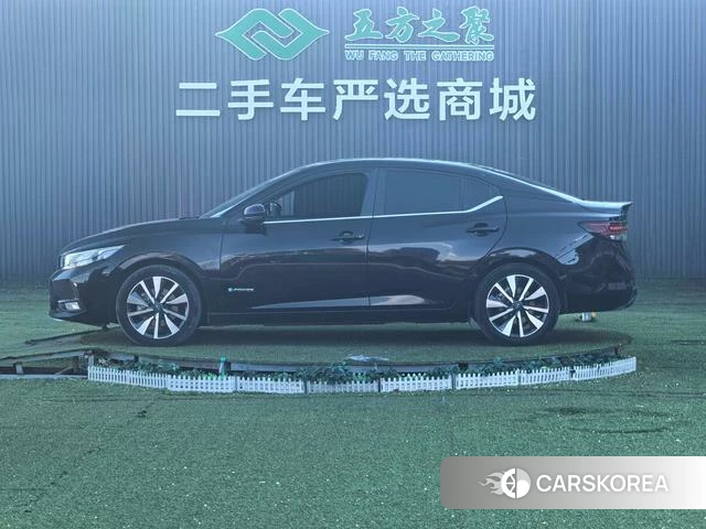 Nissan Xuan Yi 2023 Черный из Китая, фото 4