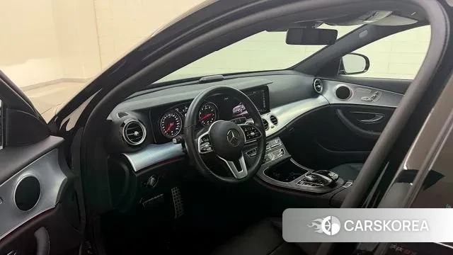 Mercedes-Benz E-Class W213 2020 Черный из Кореи, фото 4