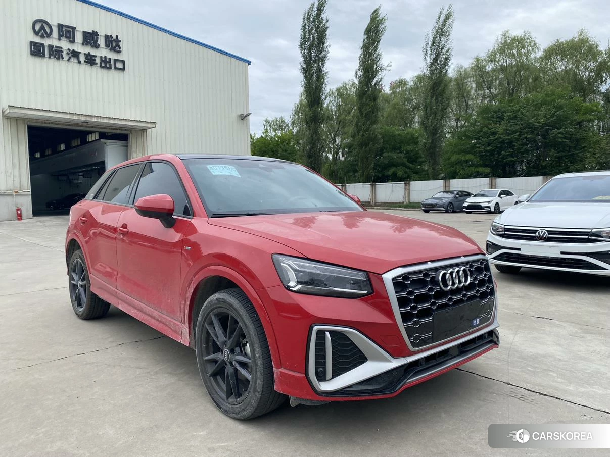 Audi Q2L 2021 Красный из Китая, фото 4
