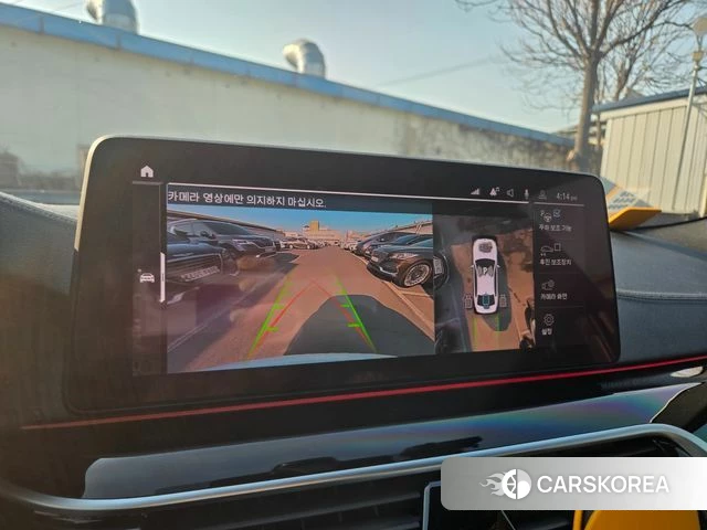 BMW 5 Series (G30) 2021 Белый из Кореи, фото 4