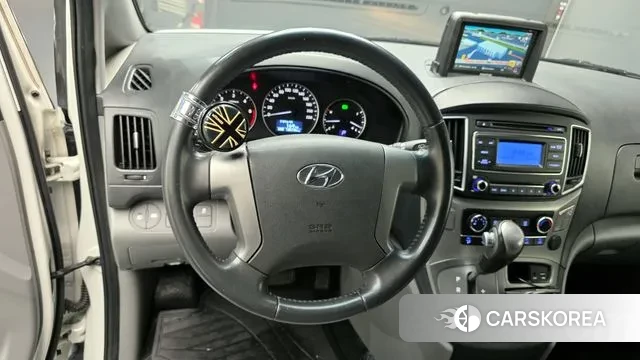Hyundai The New Grand Starex 2019 Белый из Кореи, фото 4