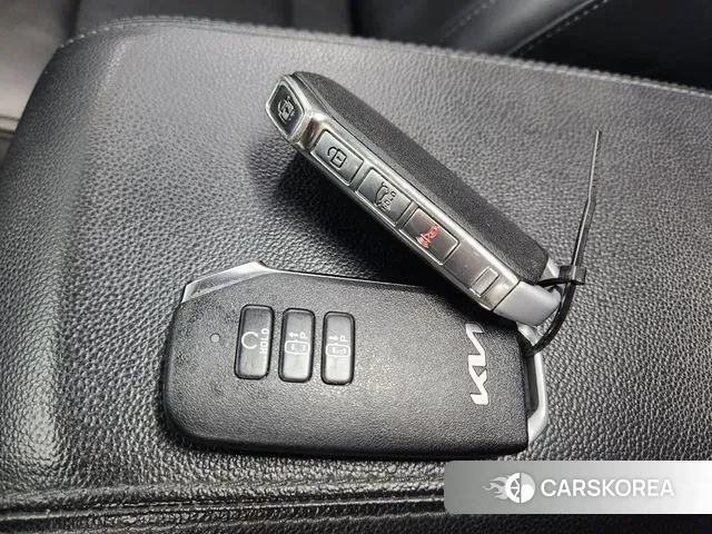 Kia Sportage 5th Generation Hybrid 2021 Черный из Кореи, фото 4