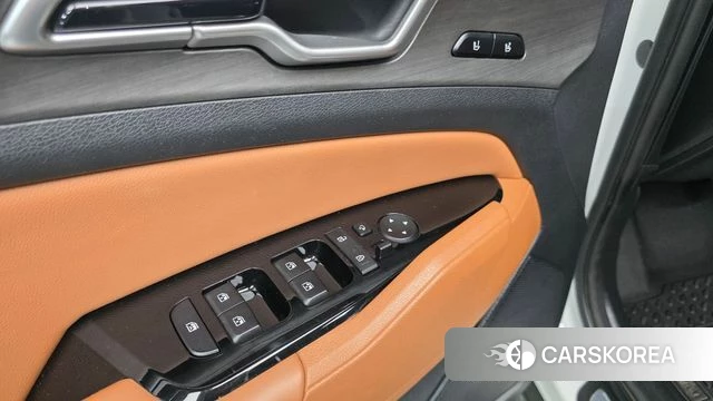 Kia Sportage 5th Generation 2023 Белый из Кореи, фото 4