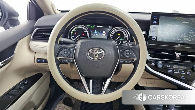 Toyota Camry (XV70) 2024 Белый из Кореи, фото 4