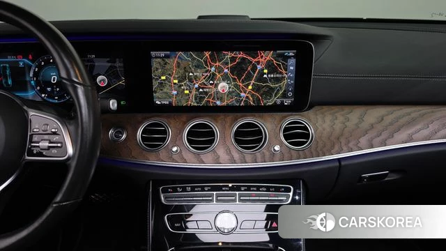 Mercedes-Benz E-Class W213 2020 Серый из Кореи, фото 4