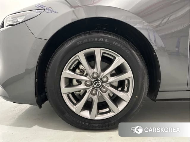 Mazda 3 Angkesaila 2020 Темно-серый из Китая, фото 4