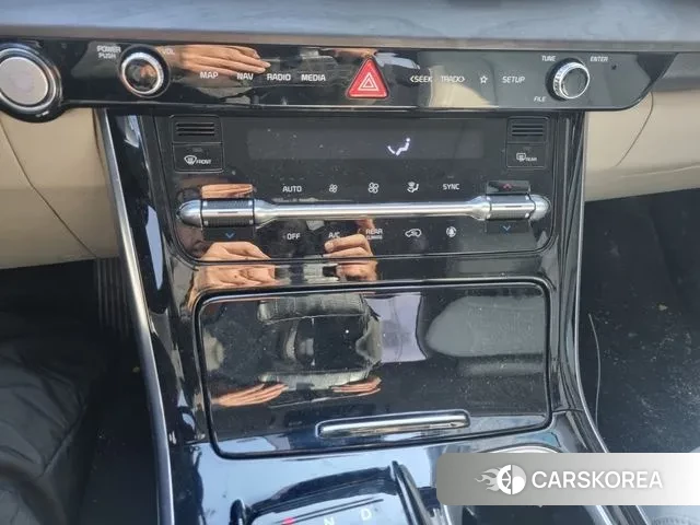 Kia Carnival 4th generation 2021 Белый из Кореи, фото 4