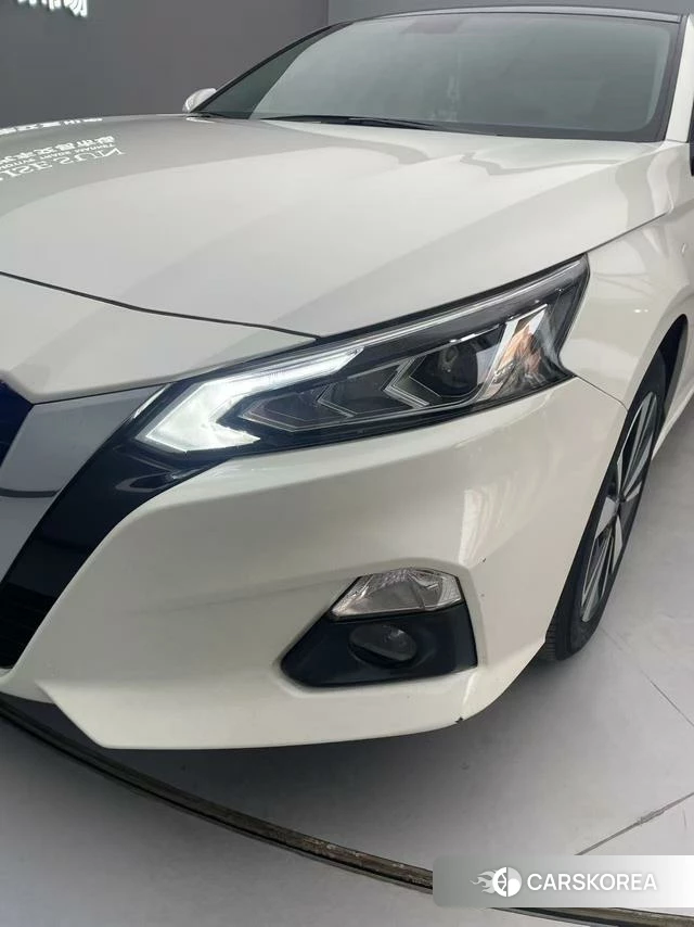Nissan Teana 2022 Белый из Китая, фото 4