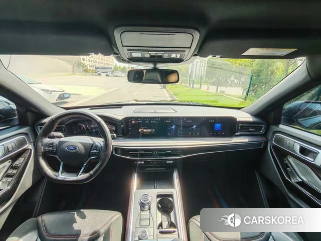 Ford Explorer 2022 Черный из Китая, фото 4
