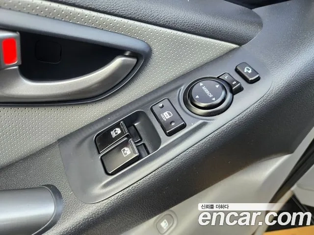 Hyundai The New Grand Starex 2019 Серебристо-серый из Кореи, фото 4