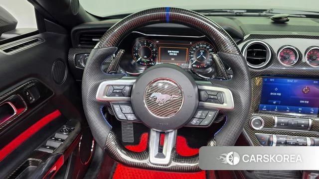 Ford Mustang 2020 Черный из Кореи, фото 4
