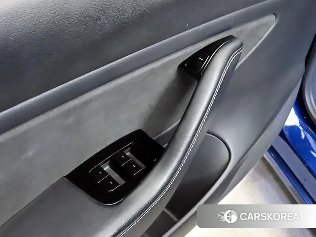 Tesla Model 3 2020 Синий из Кореи, фото 4