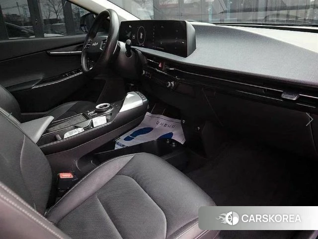 Kia EV6 2022 Белый из Кореи, фото 4