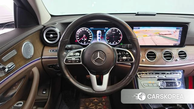 Mercedes-Benz E-Class W213 2020 Белый из Кореи, фото 4
