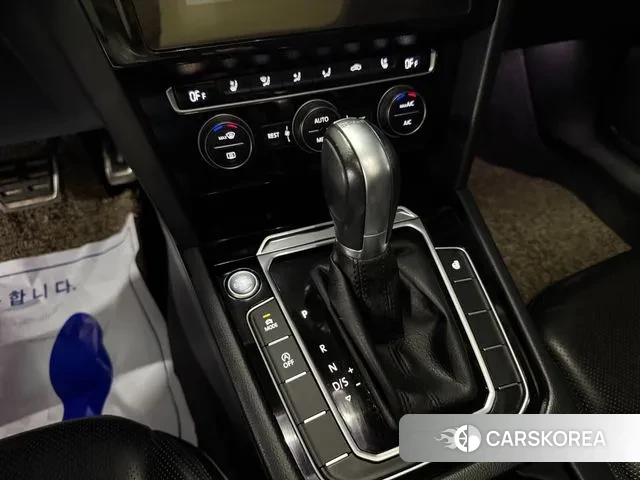 Volkswagen Arteon 2019 Красный из Кореи, фото 4