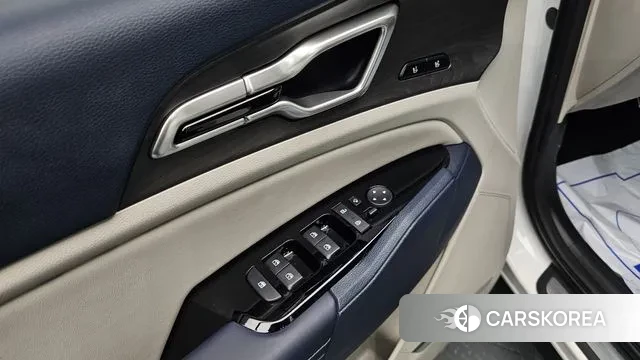 Kia Sportage 5th Generation Hybrid 2022 Белый из Кореи, фото 4