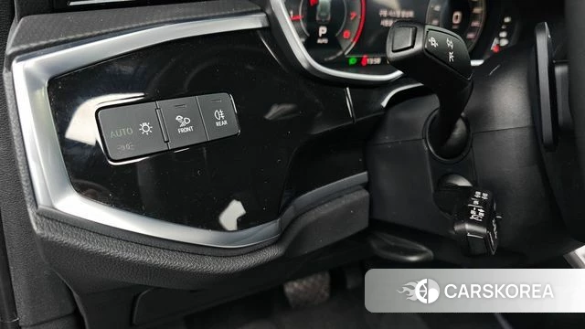 Audi Q3 (F3) 2025 Синий из Кореи, фото 4
