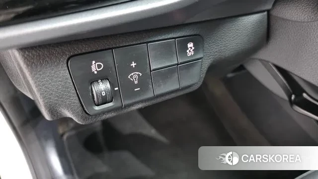 Kia Stonic 2020 Белый из Кореи, фото 4