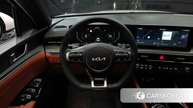 Kia The New K5 3rd generation 2024 Белый из Кореи, фото 4