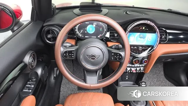 Mini Cooper S Convertible 2021 Красный из Кореи, фото 4